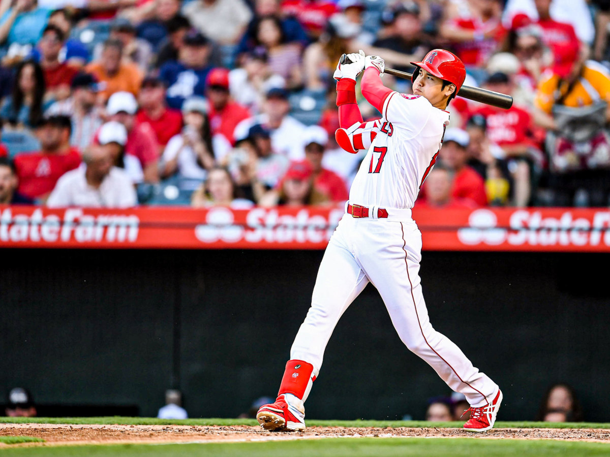 shohei-ohtani-hitting